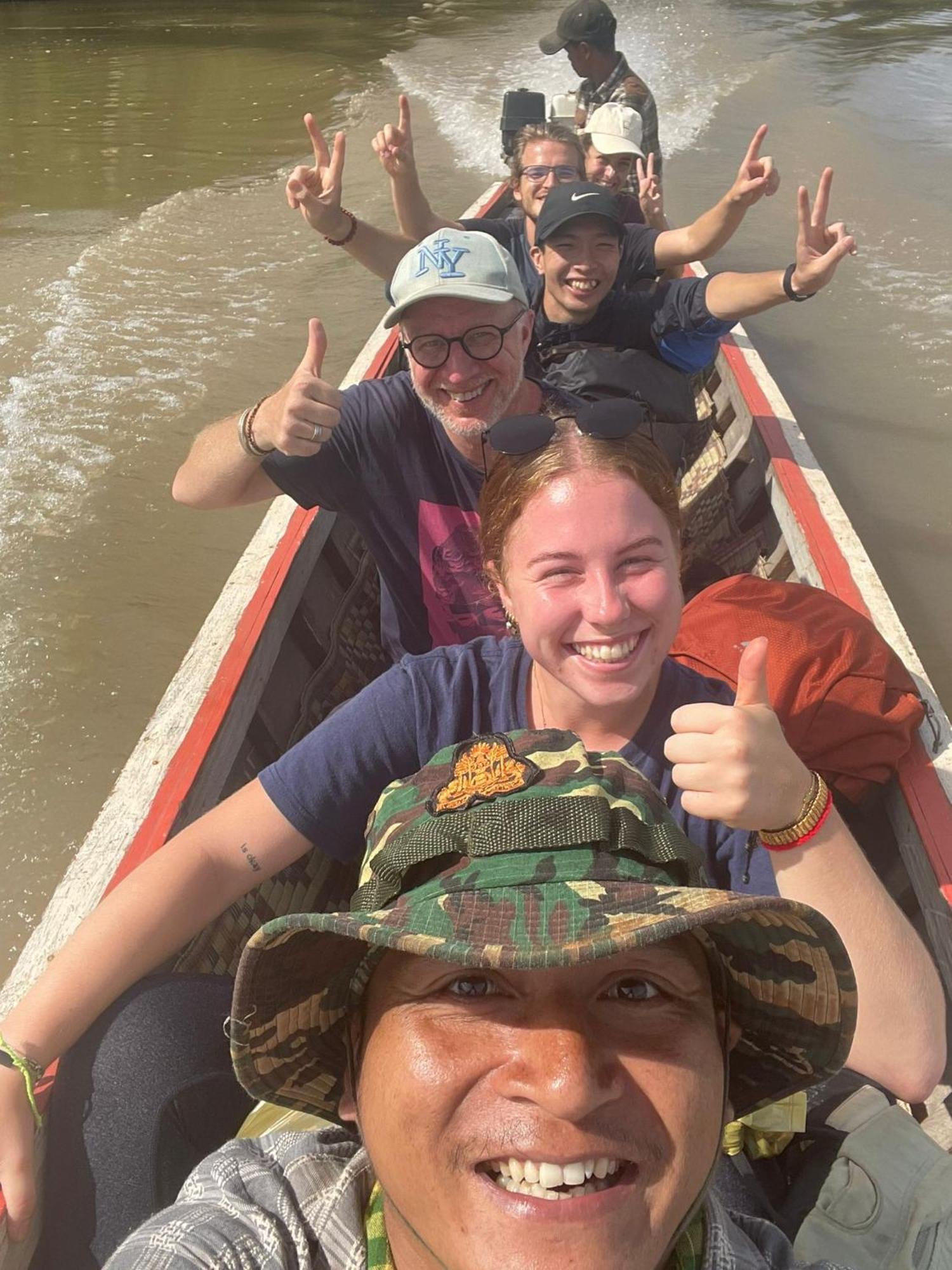 Ratanakiri Homestay & Jungle Trek Banlung Exterior photo