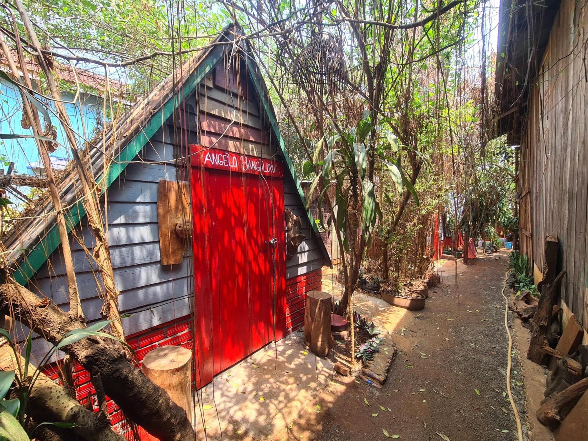 Ratanakiri Homestay & Jungle Trek Banlung Exterior photo