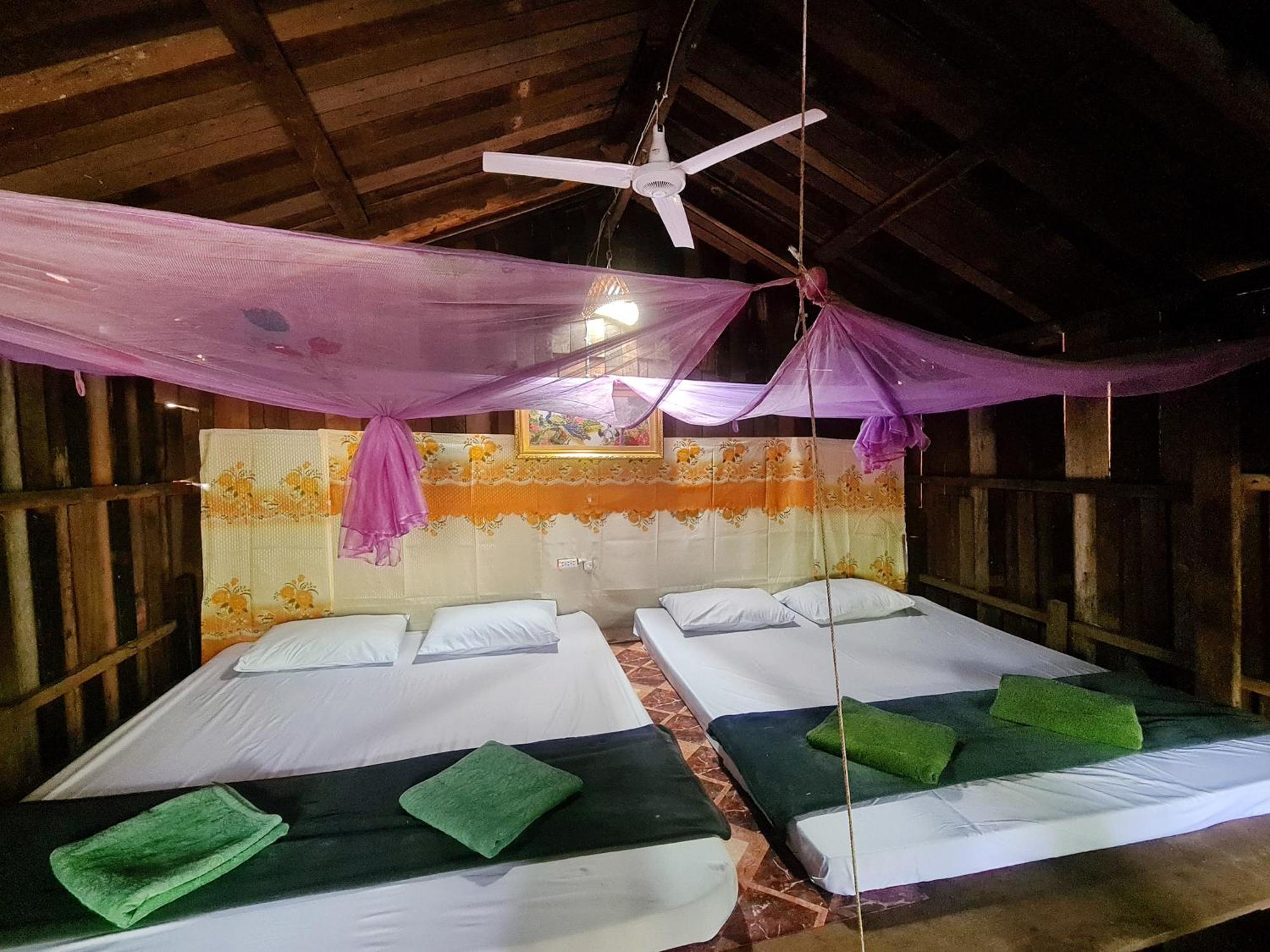 Ratanakiri Homestay & Jungle Trek Banlung Exterior photo